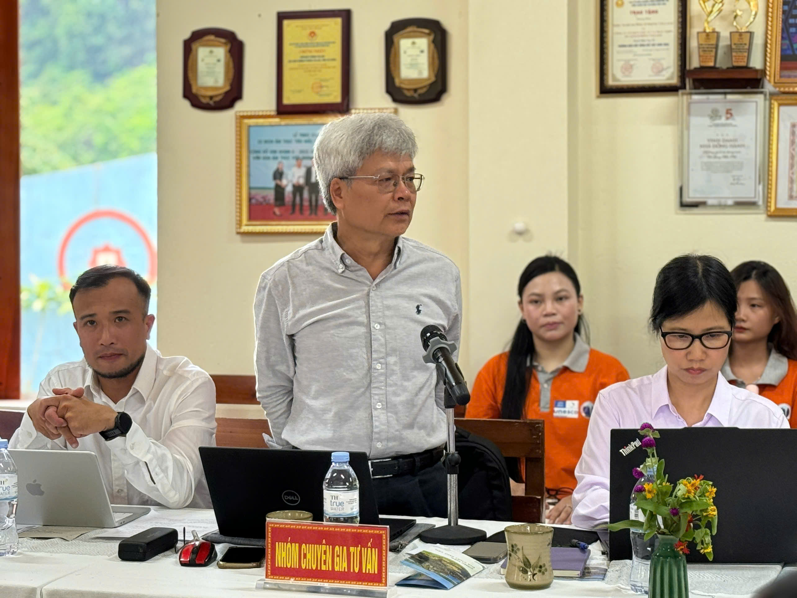anh tin bai
