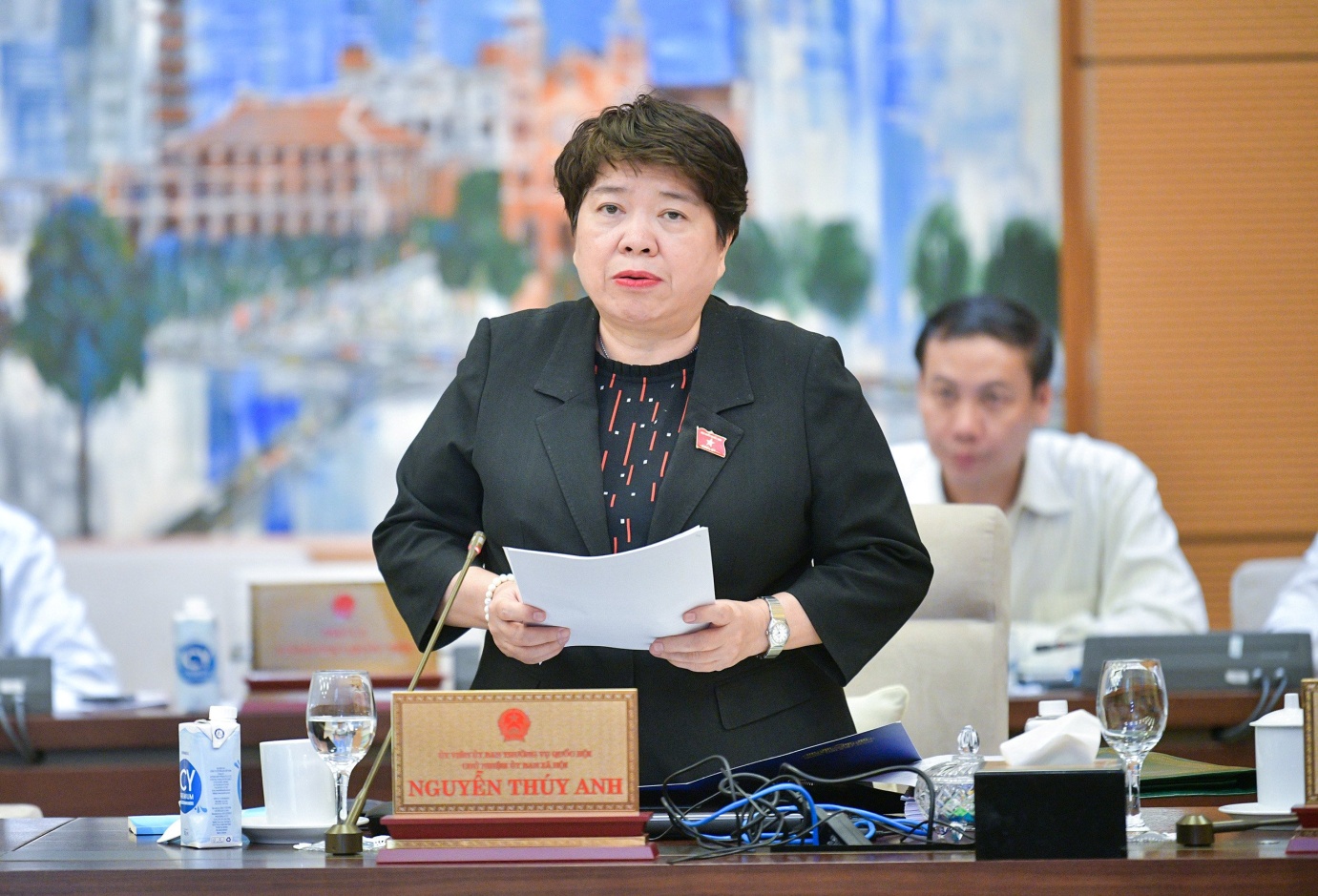 https://quochoi.vn/content/tintuc/NewsMedia2020/hothihuong/160420240352-z5353653015683_4f9688b3cfd343eebb4042fa6d85749f.jpg