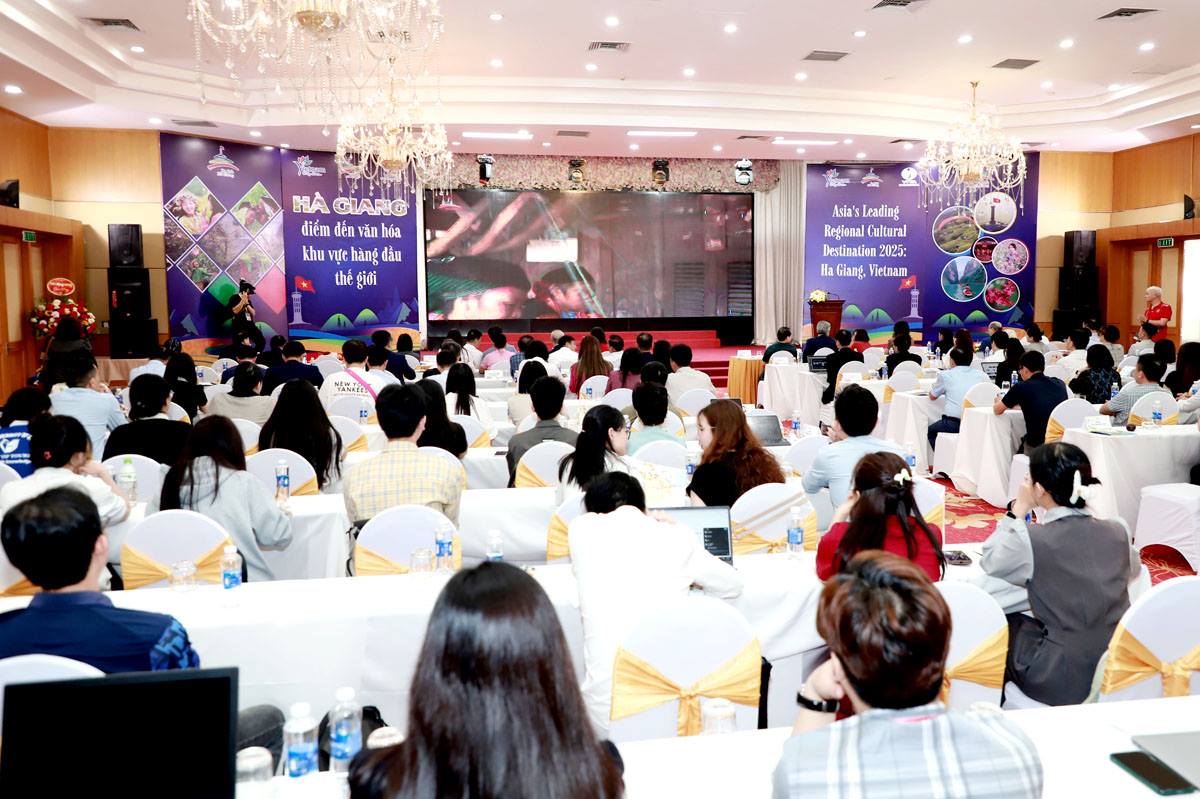 Diễn đàn xúc tiến quảng bá du lịch Hà Giang – Điểm đến văn hóa khu vực hàng đầu châu Á tại Hà Nội thành công tốt đẹp.