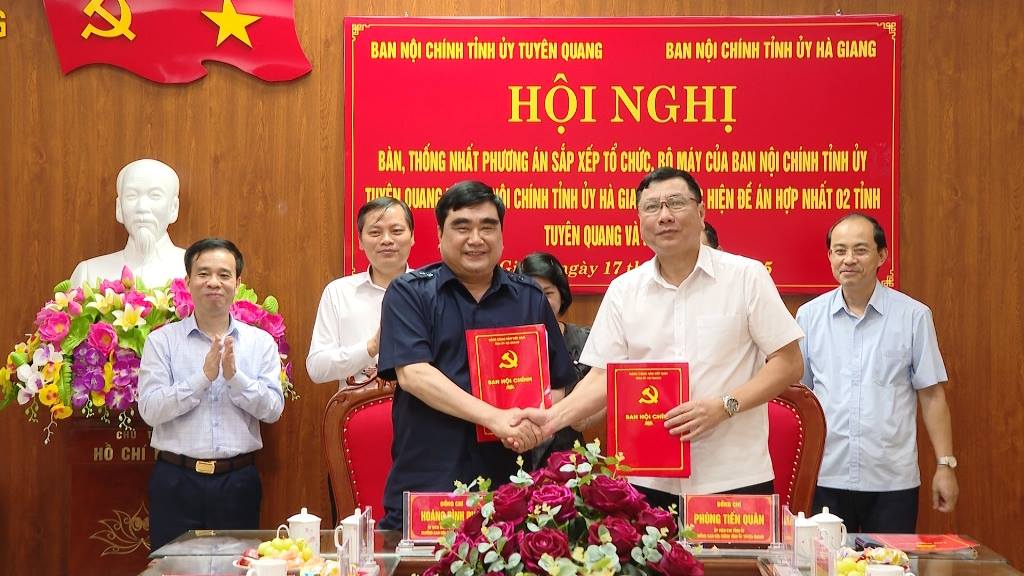 18.4 ban nchinh.jpg