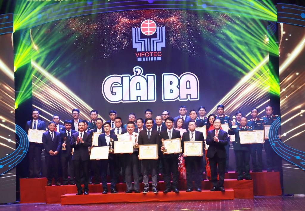 29.5 giải 3.jpg