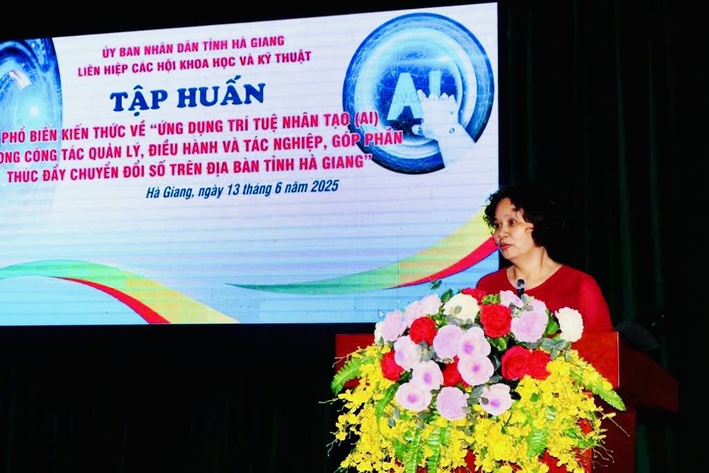 13.6 giảng viên 1.jpg
