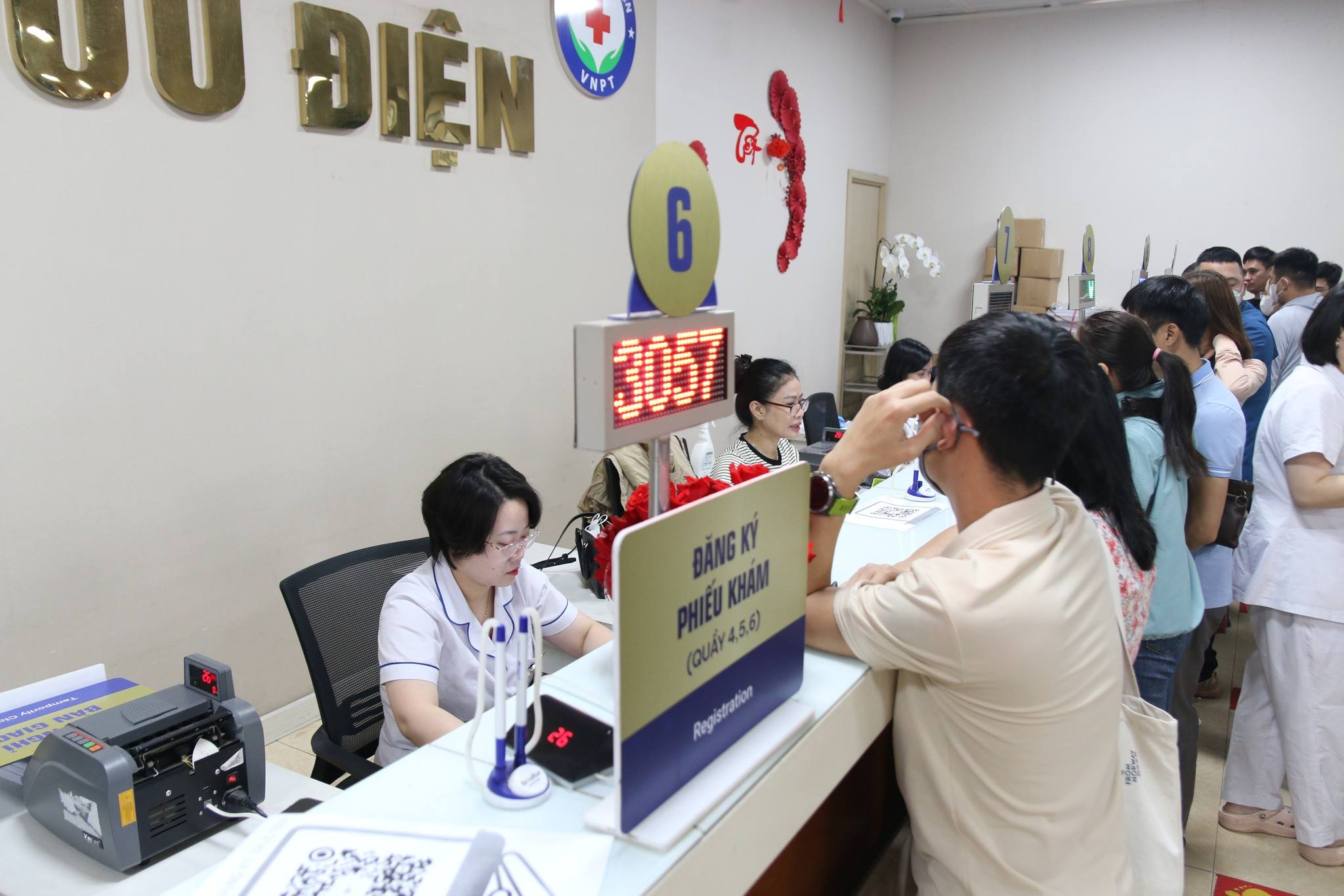 CHỈ ĐỊNH CỦA BÁC SĨ TẠI TUẦN LỄ KHÁM MIỄN PHÍ: ĐÚNG NGƯỜI, ĐÚNG THỜI ĐIỂM, ĐẢM BẢO CHẤT LƯỢNG, HIỆU QUẢ