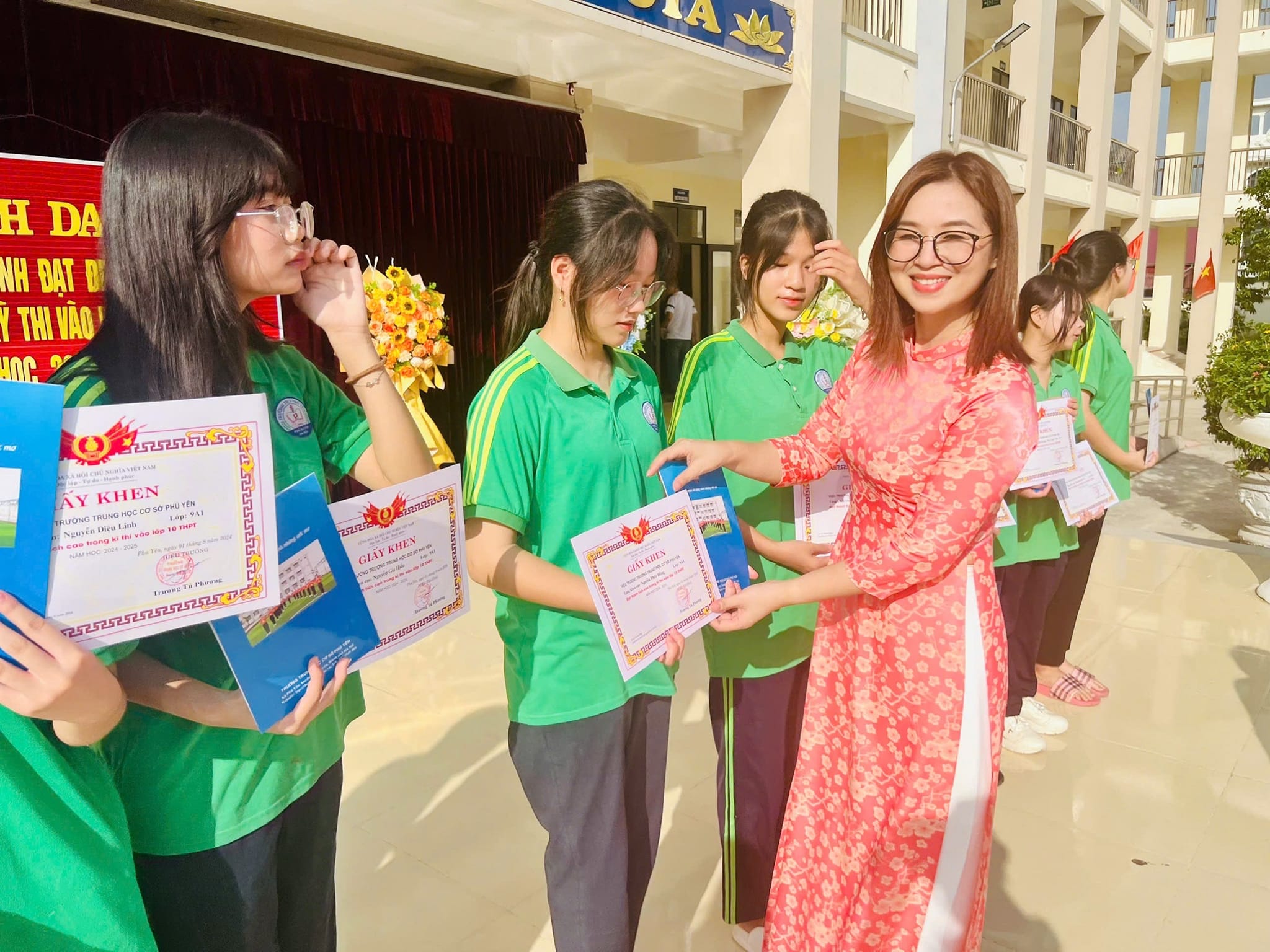 anh tin bai