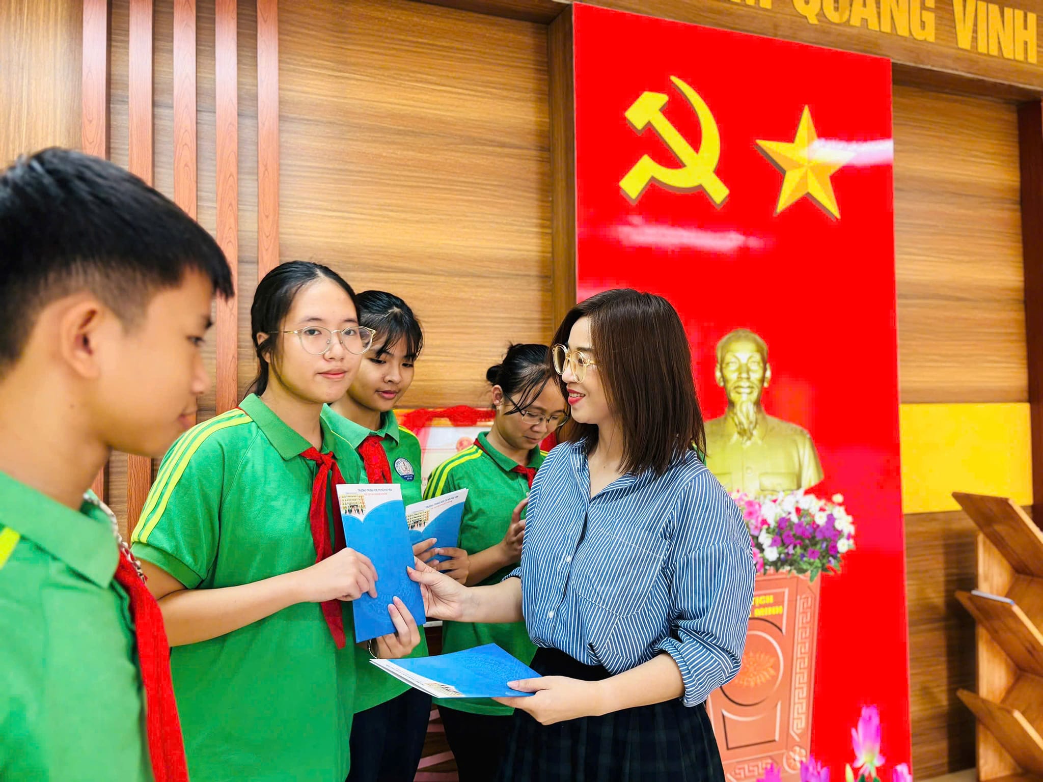 anh tin bai