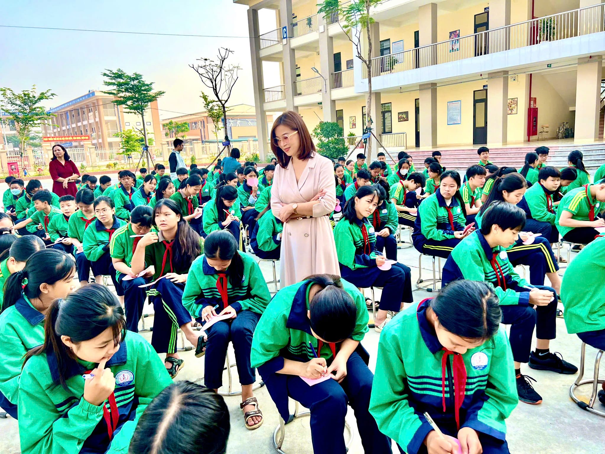 anh tin bai
