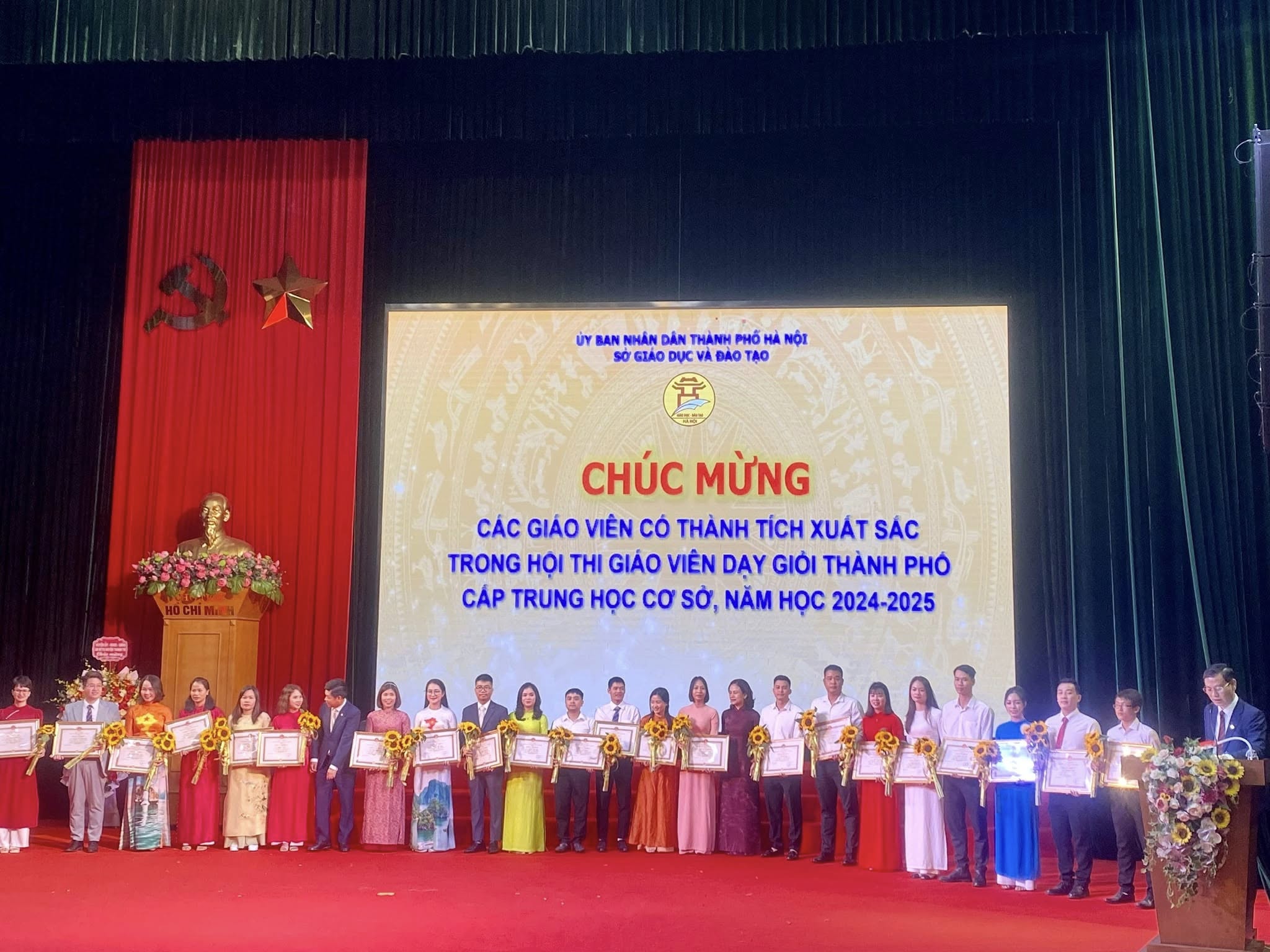 anh tin bai