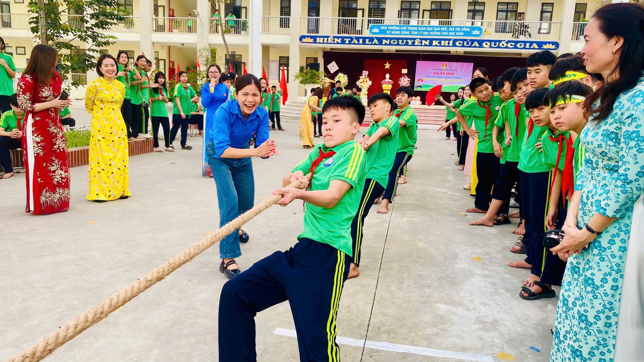 anh tin bai