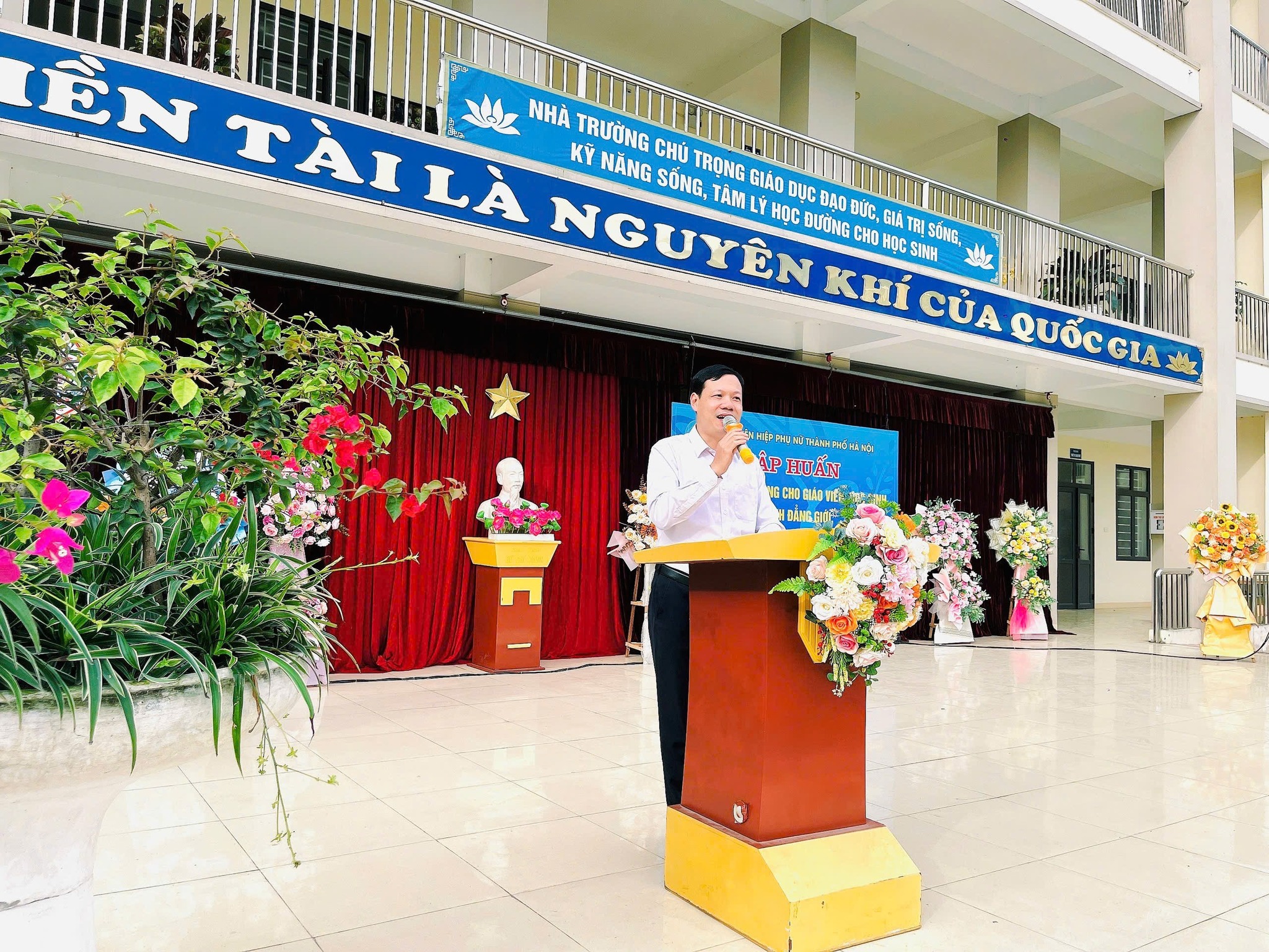 anh tin bai