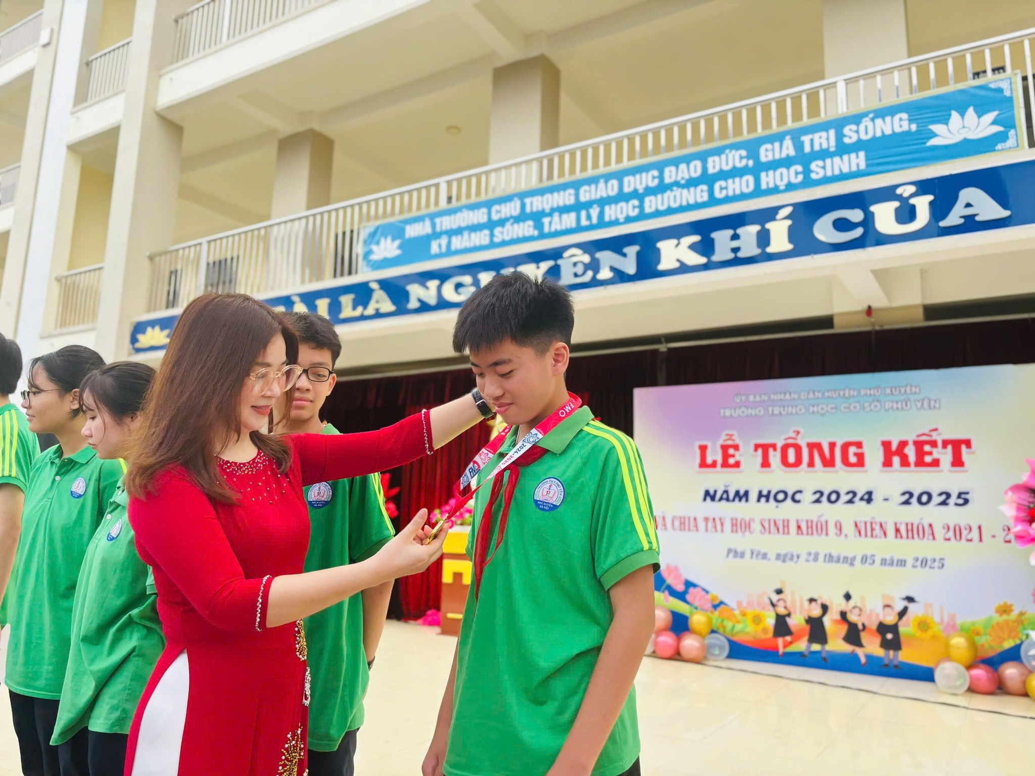 anh tin bai