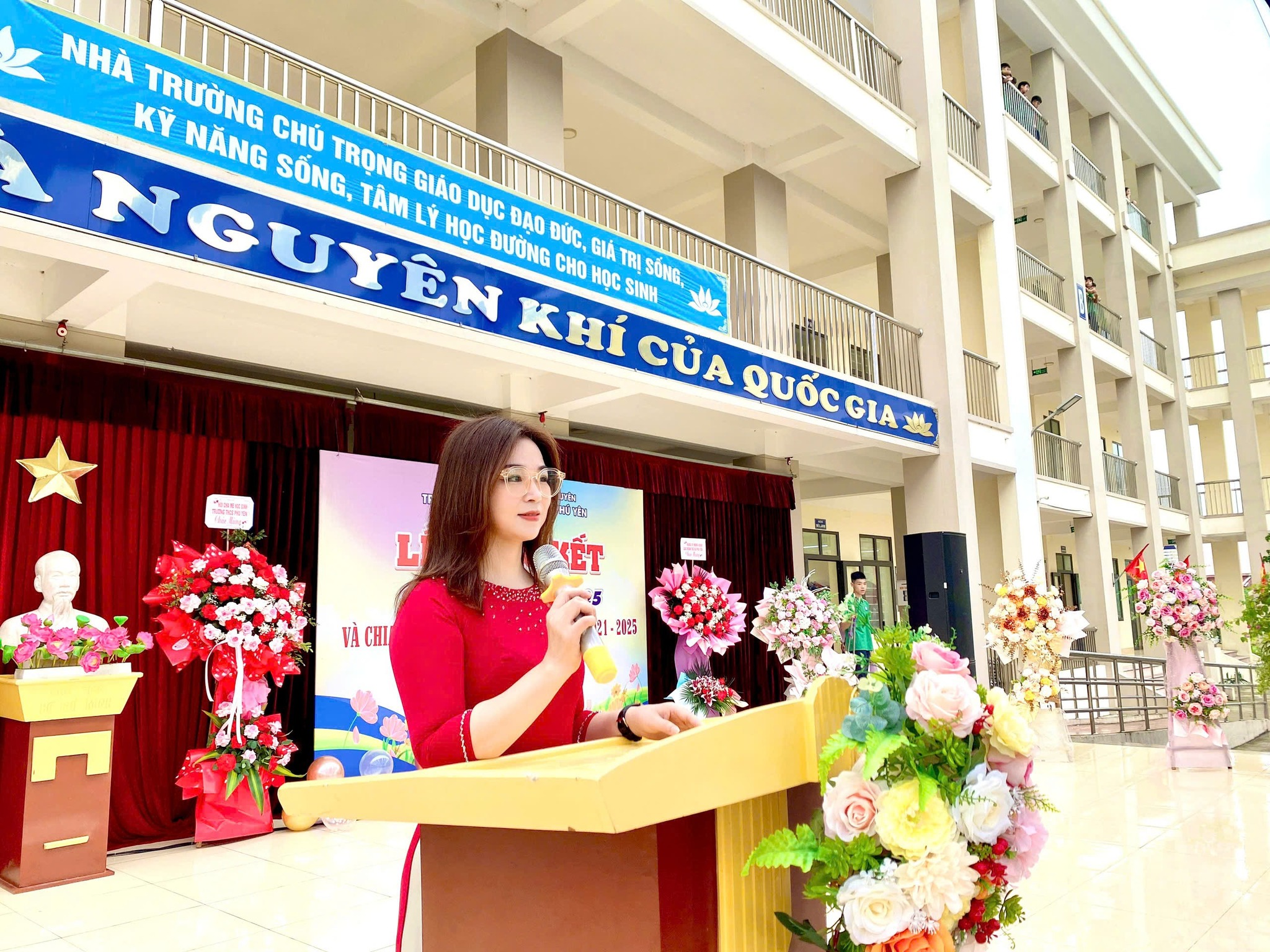 anh tin bai