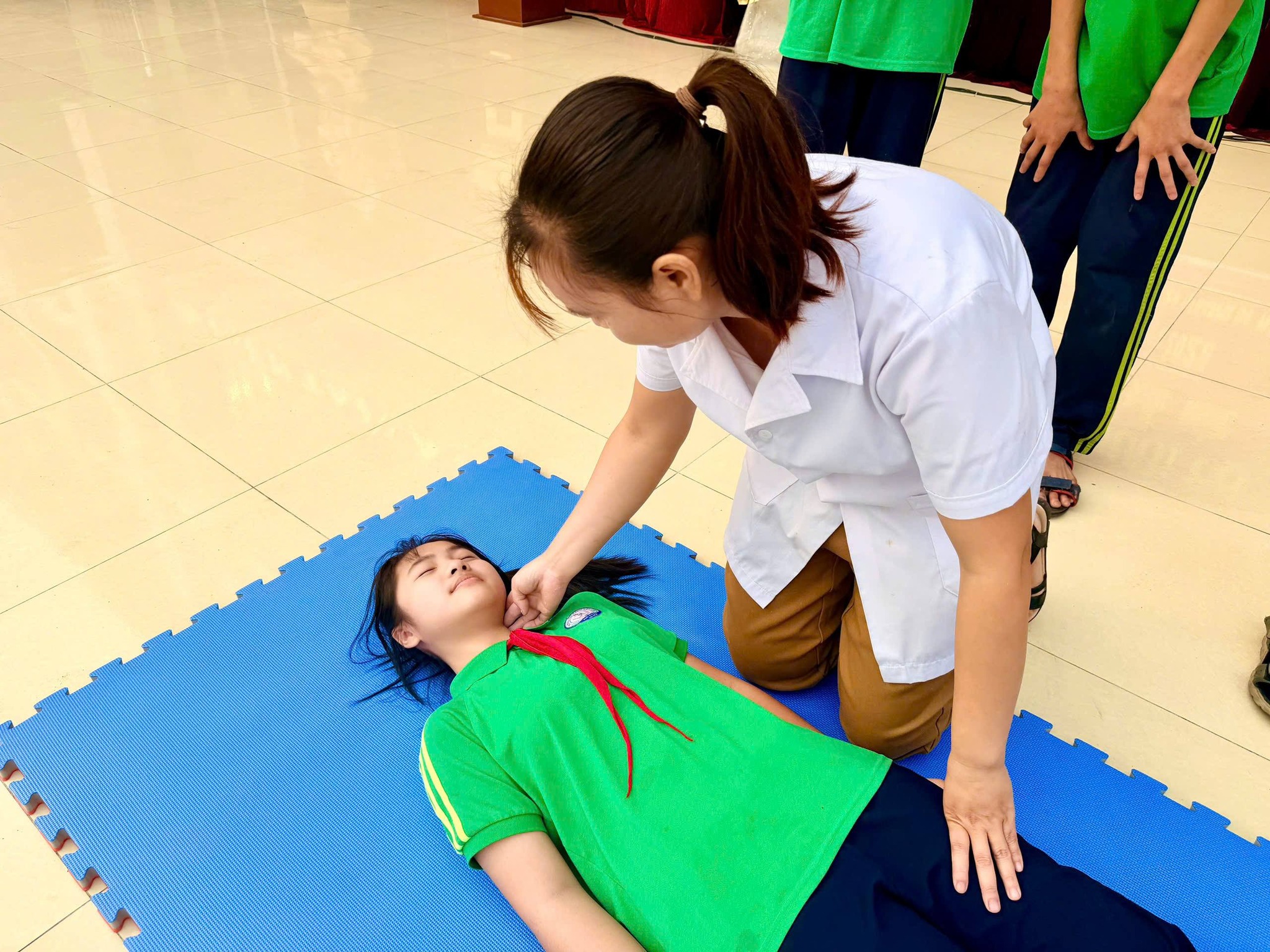 anh tin bai