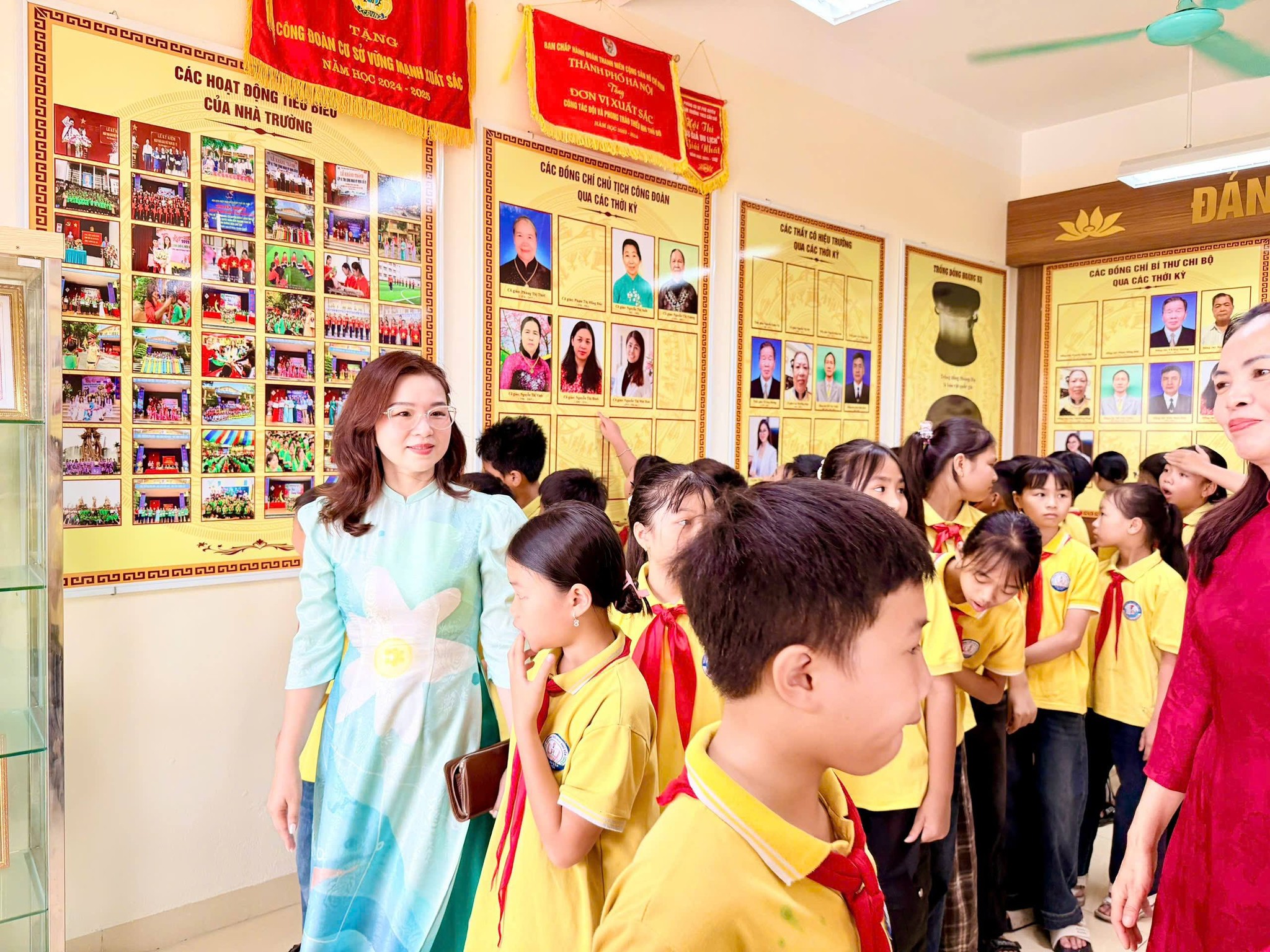anh tin bai