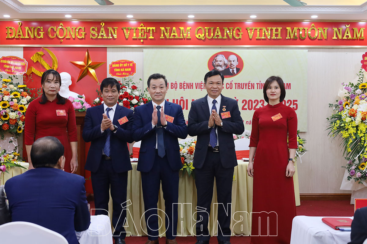 Đại hội Chi bộ Bệnh viện Y học cổ truyền tỉnh lần thứ VIII nhiệm kỳ 20232025