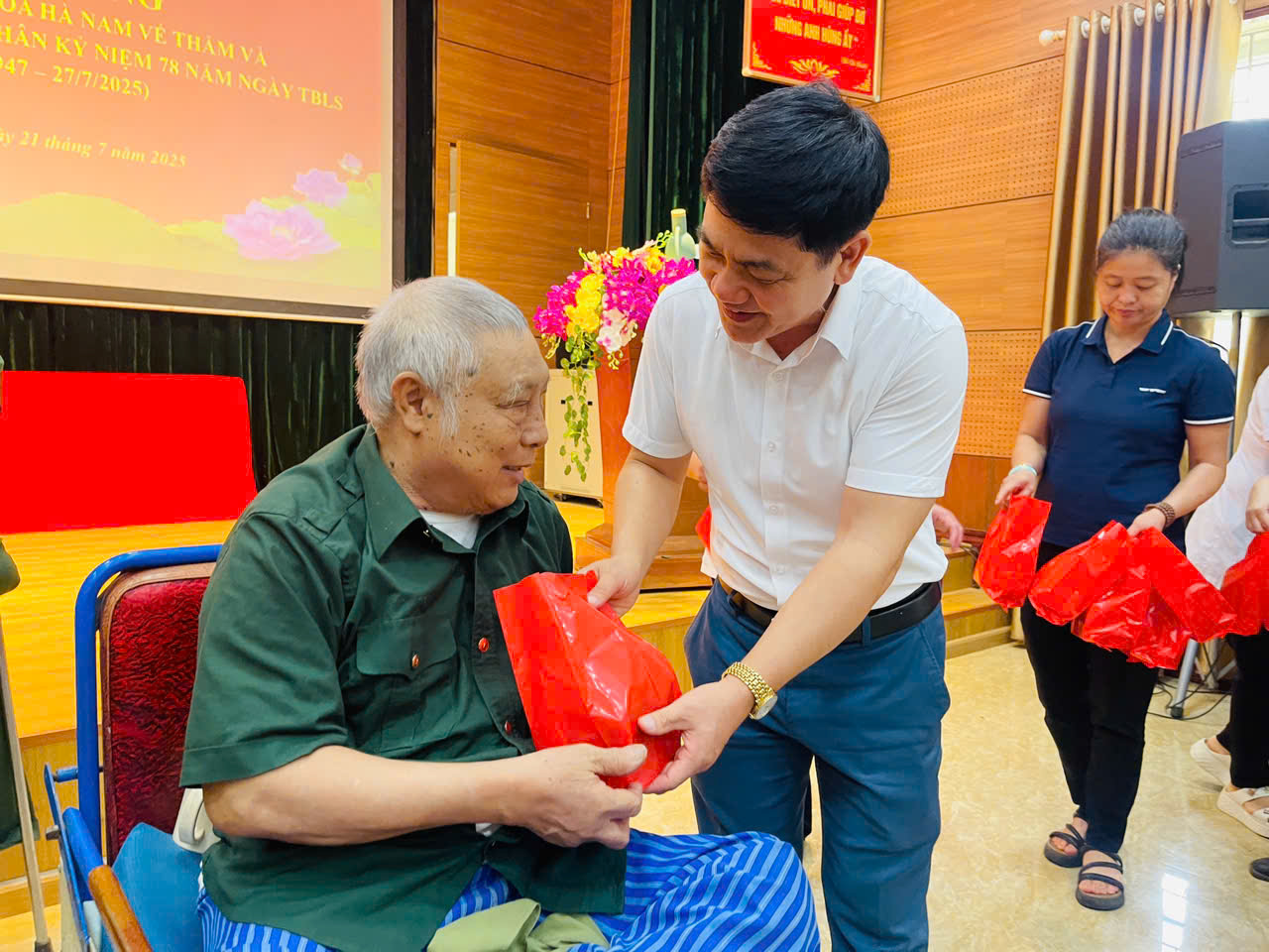 Trọn vẹn đạo lý "Uống nước nhớ nguồn"