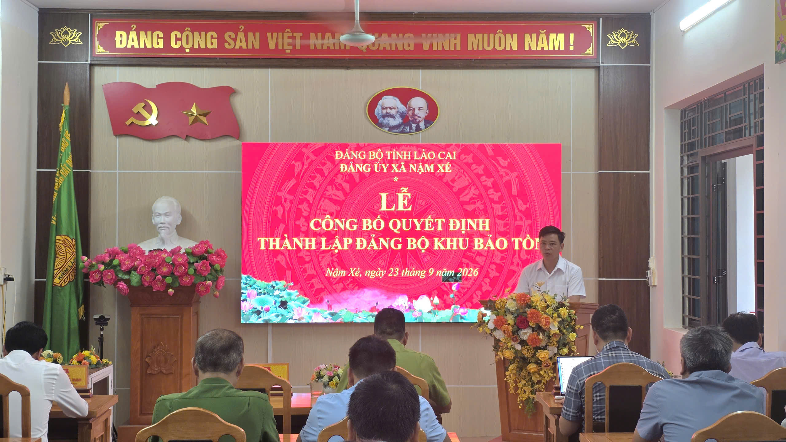 anh tin bai