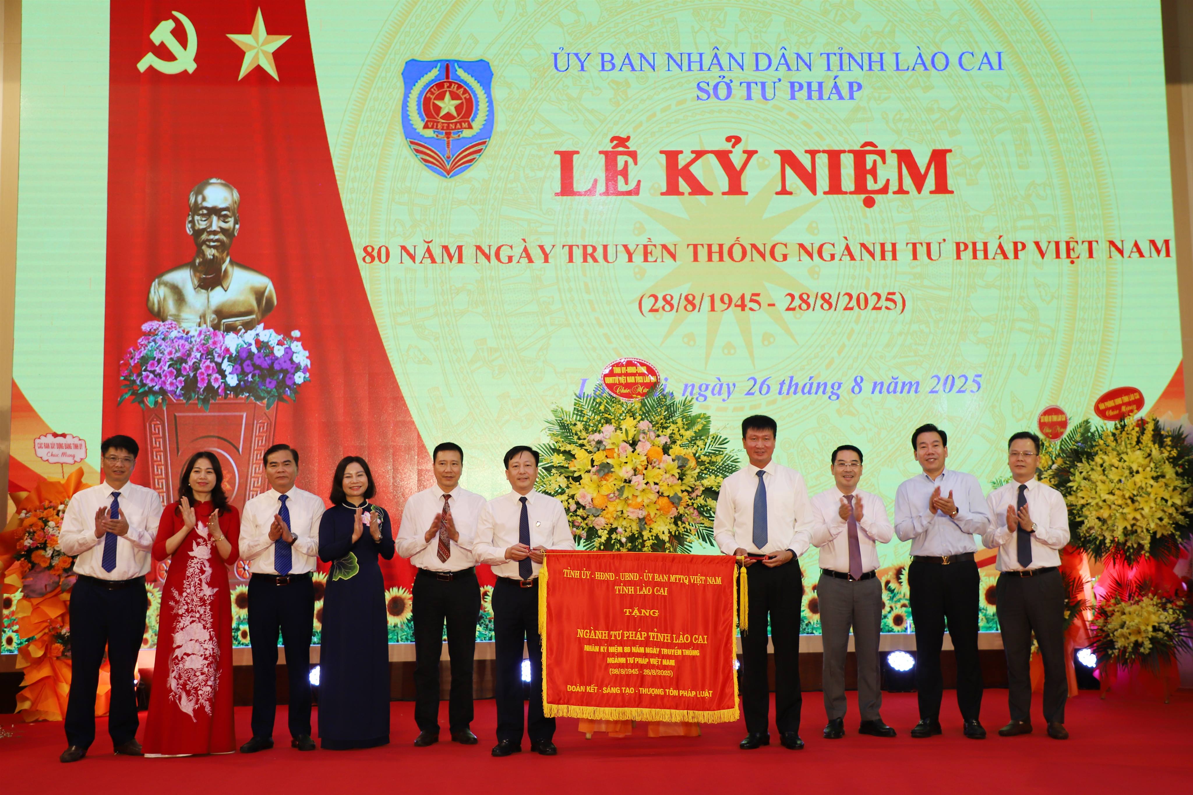 Ngành Tư pháp tỉnh Lào Cai: Đoàn kết - Sáng tạo - Thượng tôn pháp luật
