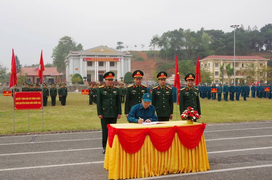 anh tin bai
