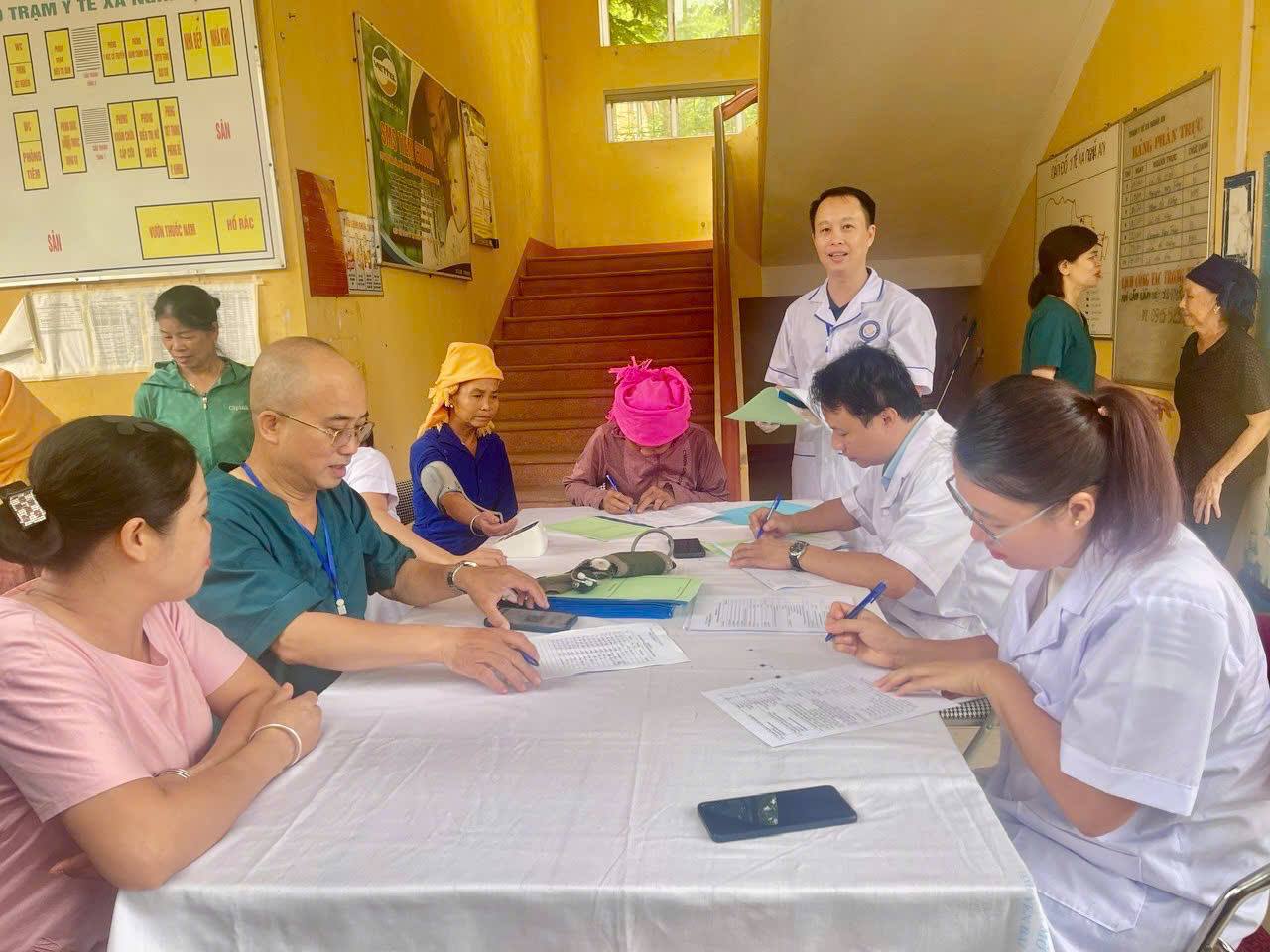 Lào Cai: Hơn 70 người dân được sàng lọc và truyền thông phòng, chống bệnh đái tháo đường