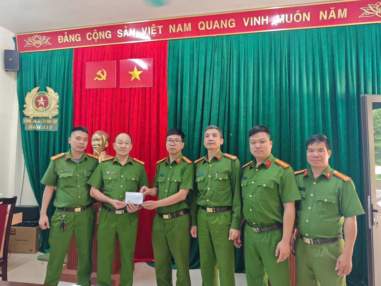 anh tin bai