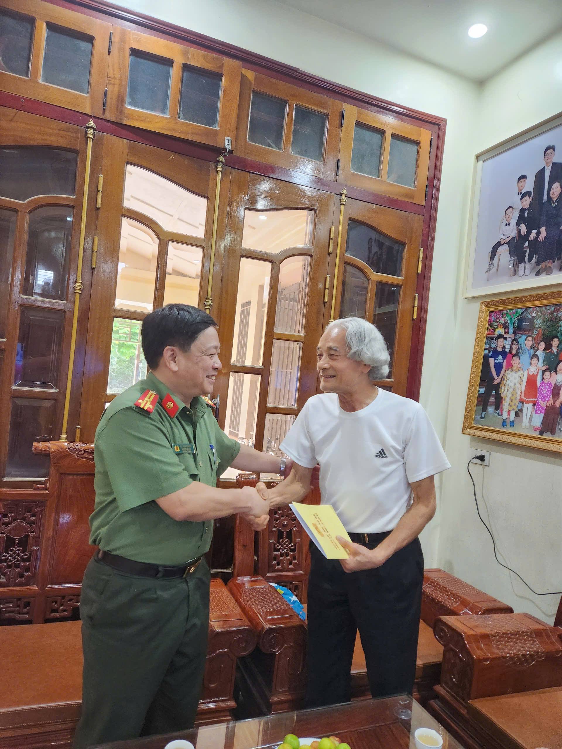 anh tin bai