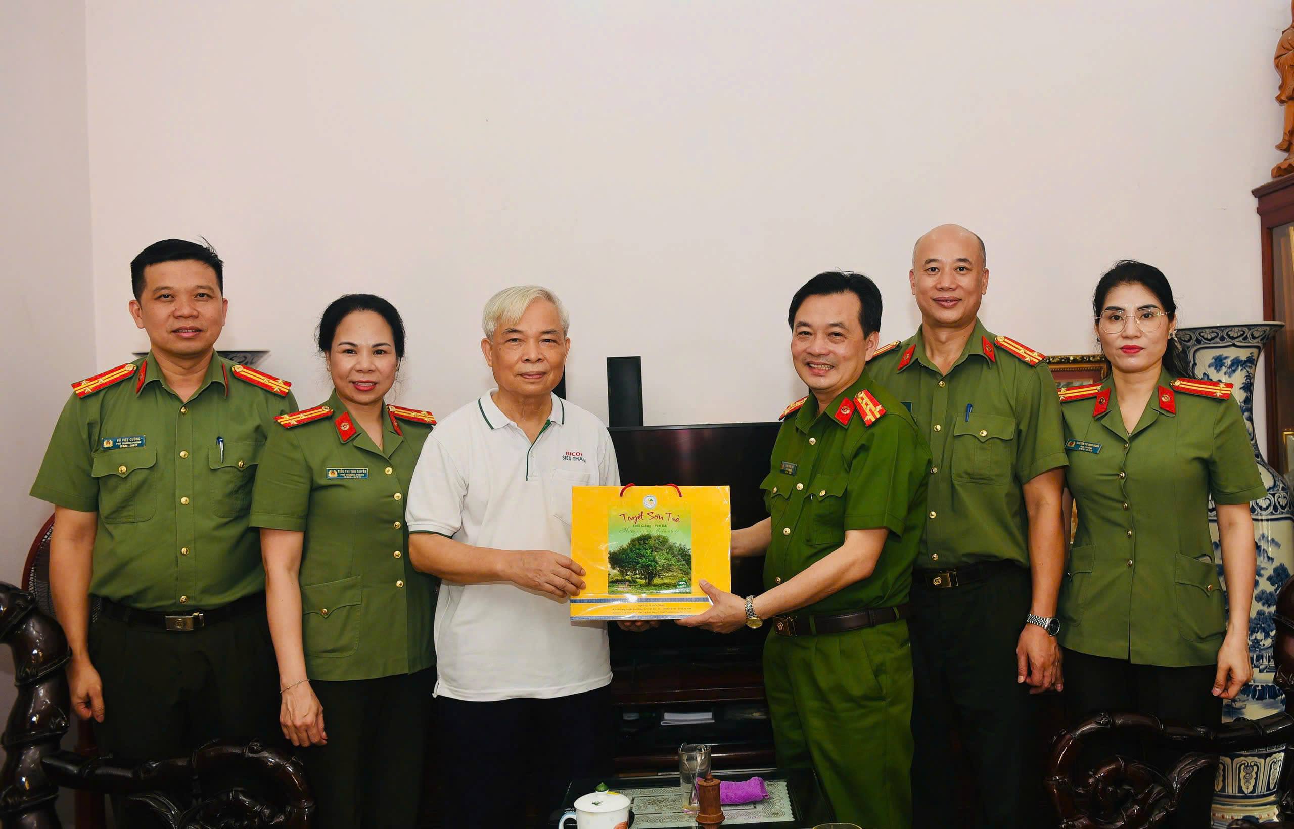 anh tin bai