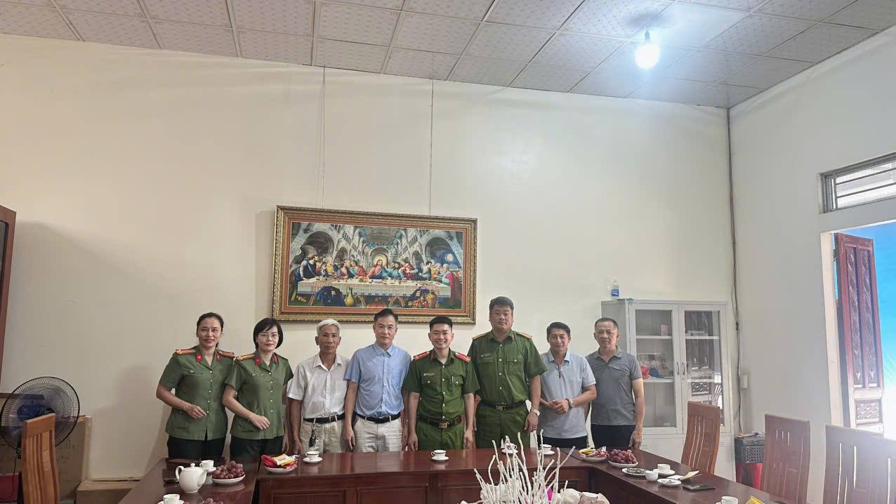 anh tin bai