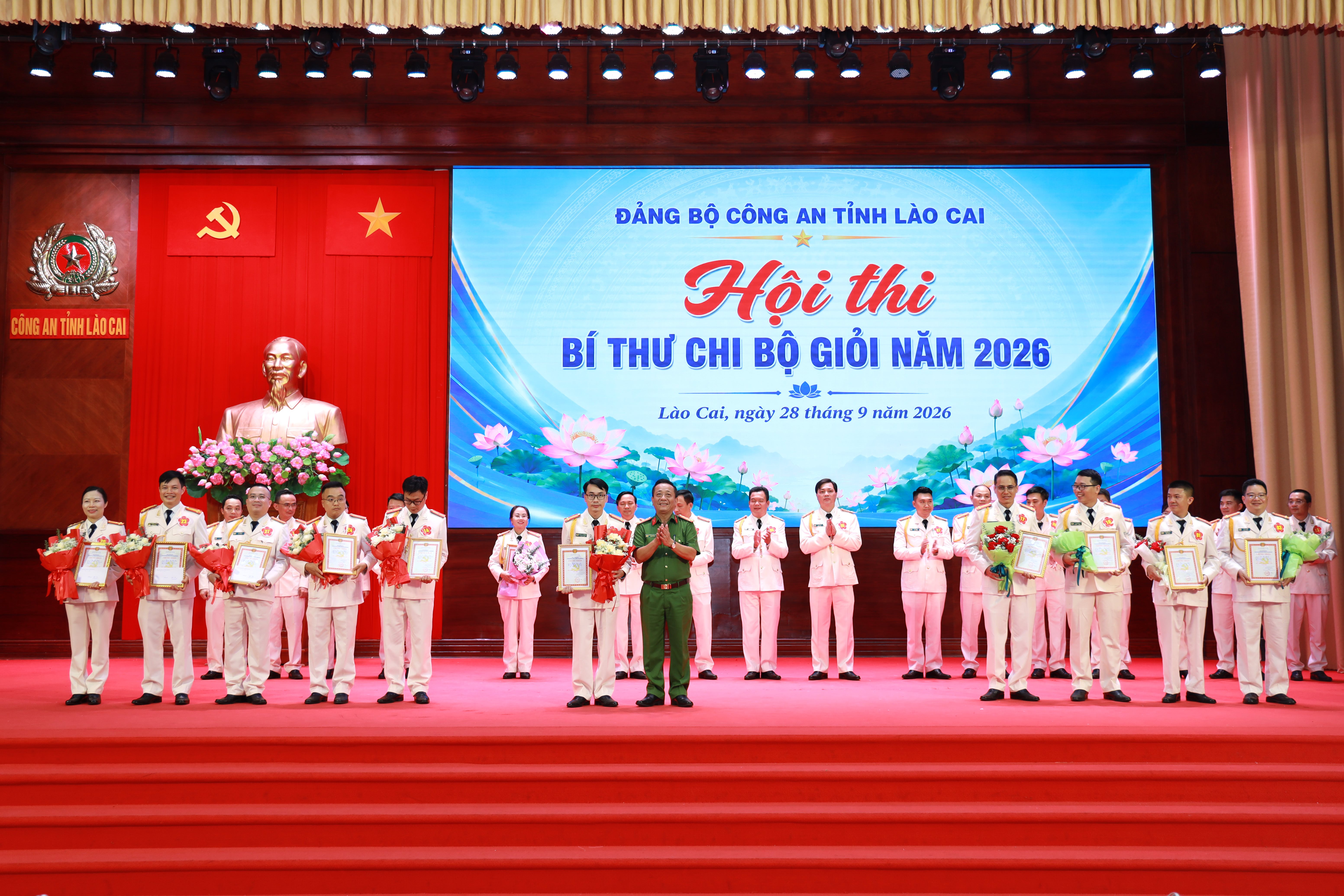 anh tin bai