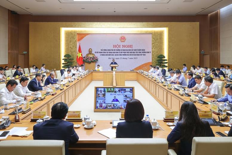 Thủ tướng: Tăng tốc, bứt phá thúc đẩy ngoại giao kinh tế