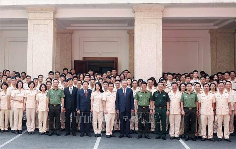 anh tin bai
