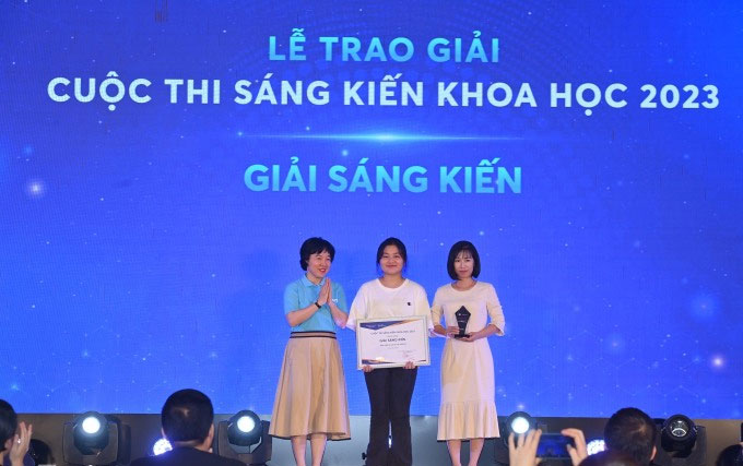 anh tin bai