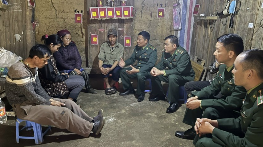 Bộ đội Biên phòng tỉnh Lào Cai học Bác để xây dựng đơn vị “vững mạnh tiêu biểu”