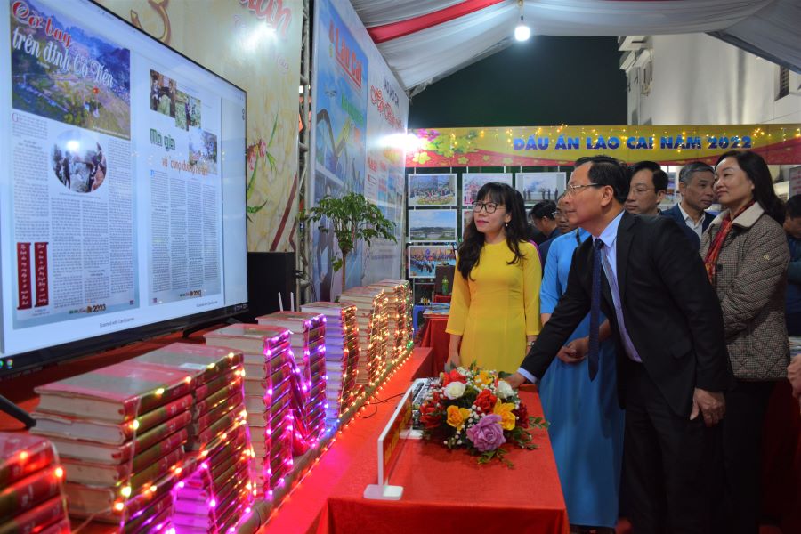 anh tin bai