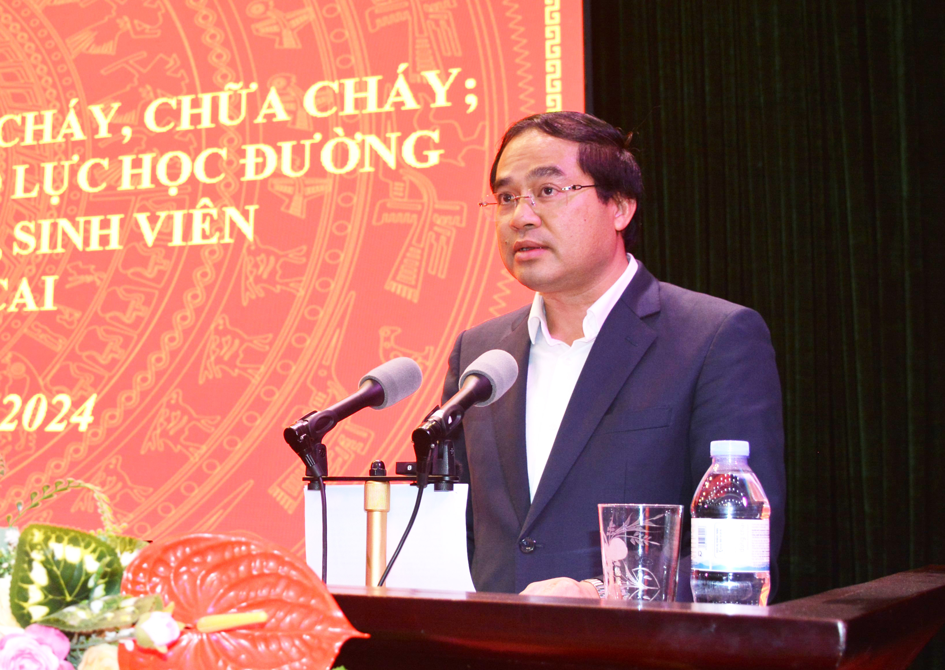 anh tin bai
