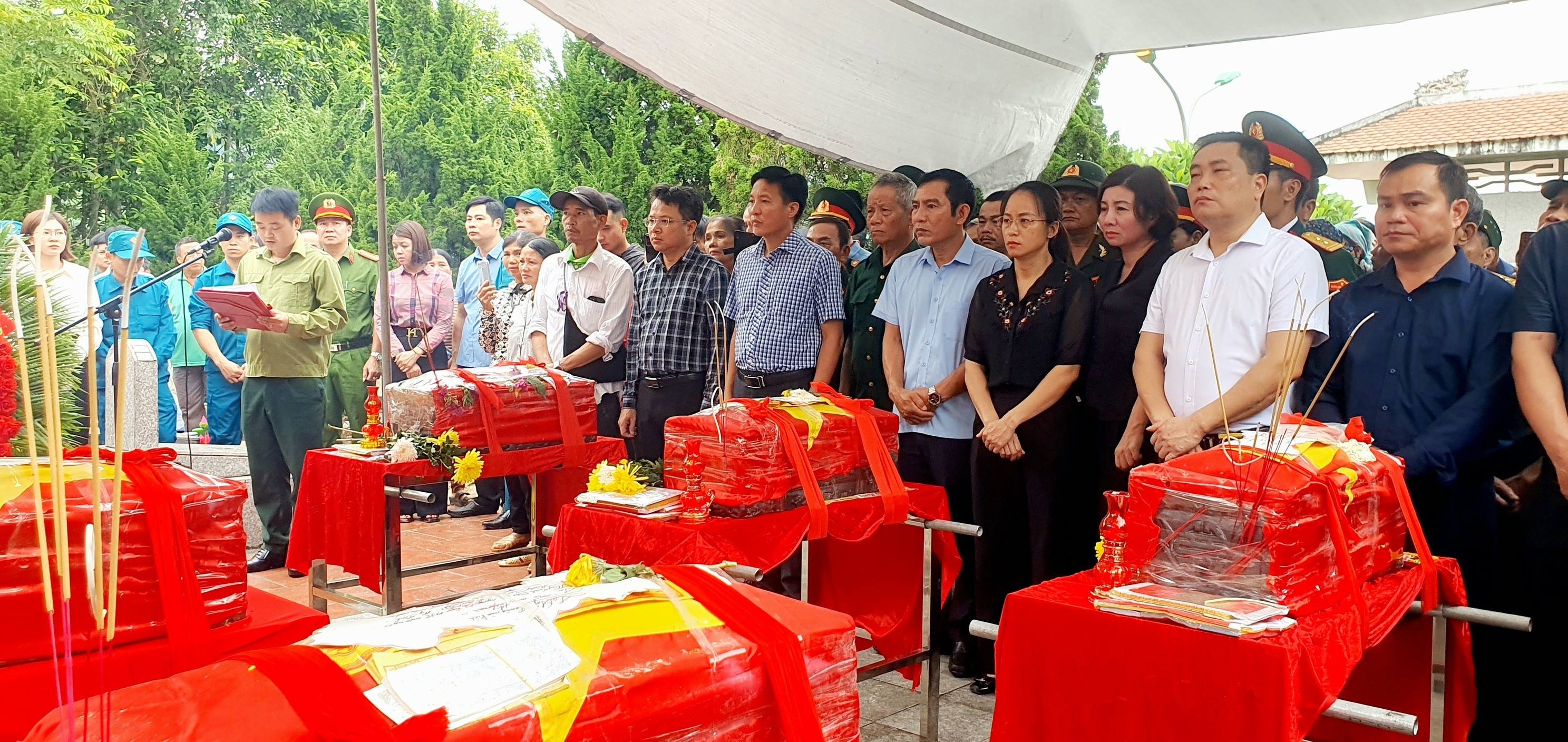 Xã Thượng Hà phối hợp tổ chức Lễ Đón nhận và an táng hài cốt các Liệt sỹ.