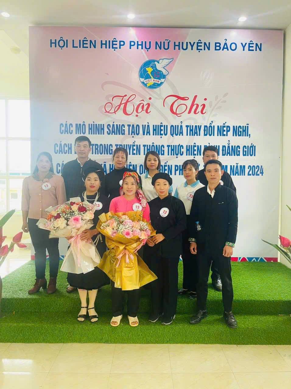 anh tin bai