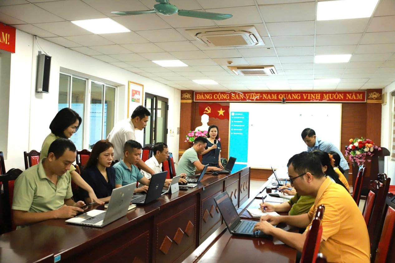 anh tin bai