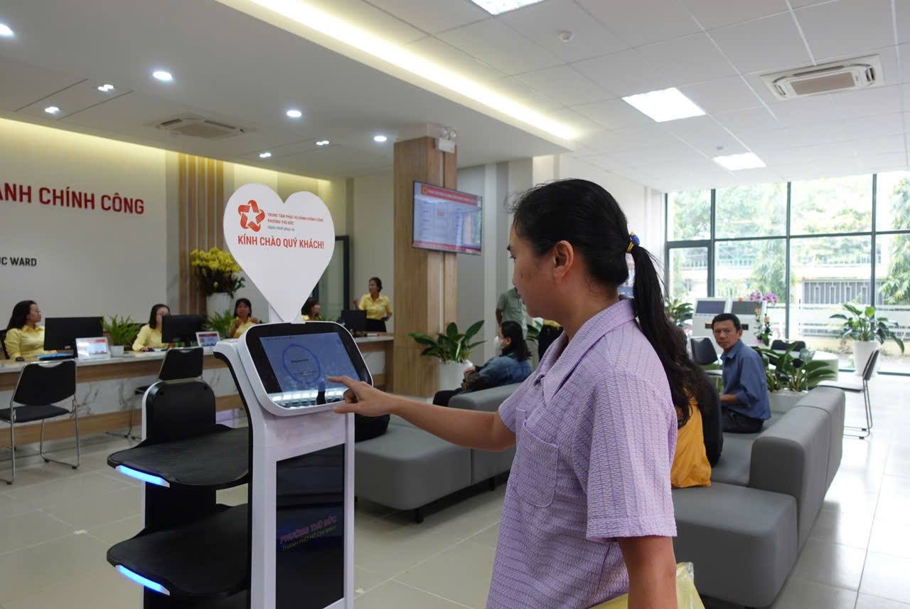 Công nghệ số giúp chính quyền địa phương 2 cấp hiệu quả, phục vụ tốt hơn