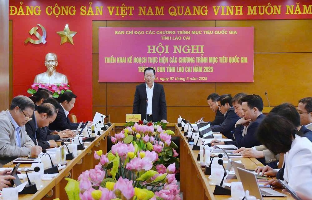 Hỏi – Đáp về Quy định về xây dựng cơ sở dữ liệu và chế độ báo cáo trực tuyến trên Hệ thống trong giám sát, đánh giá các chương trình mục tiêu quốc gia