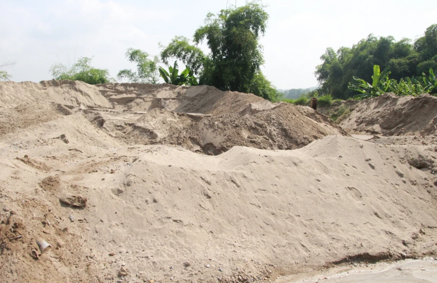 Thông báo đấu giá quyền khai thác khoáng sản đối với Mỏ cát, sỏi trên sông Hồng xã Trấn Yên, tỉnh Lào Cai