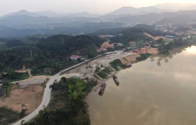 Thông báo đấu giá quyền khai thác khoáng sản đối với Mỏ cát, sỏi trên sông Hồng xã Mậu A, tỉnh Lào Cai
