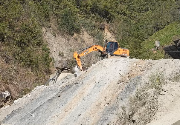 Công khai nội dung Báo cáo đề xuất cấp Giấy phép môi trường công trình khai thác khoáng sản chì kẽm mỏ chì kẽm Háng Chua Xay