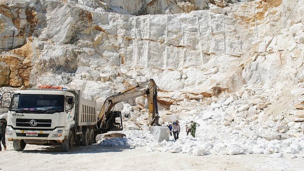 Thông báo đấu giá quyền khai thác khoáng sản đối với Mỏ đá vôi làm VLXDTT thôn Gò Xoan, xã Châu Quế, tỉnh Lào Cai