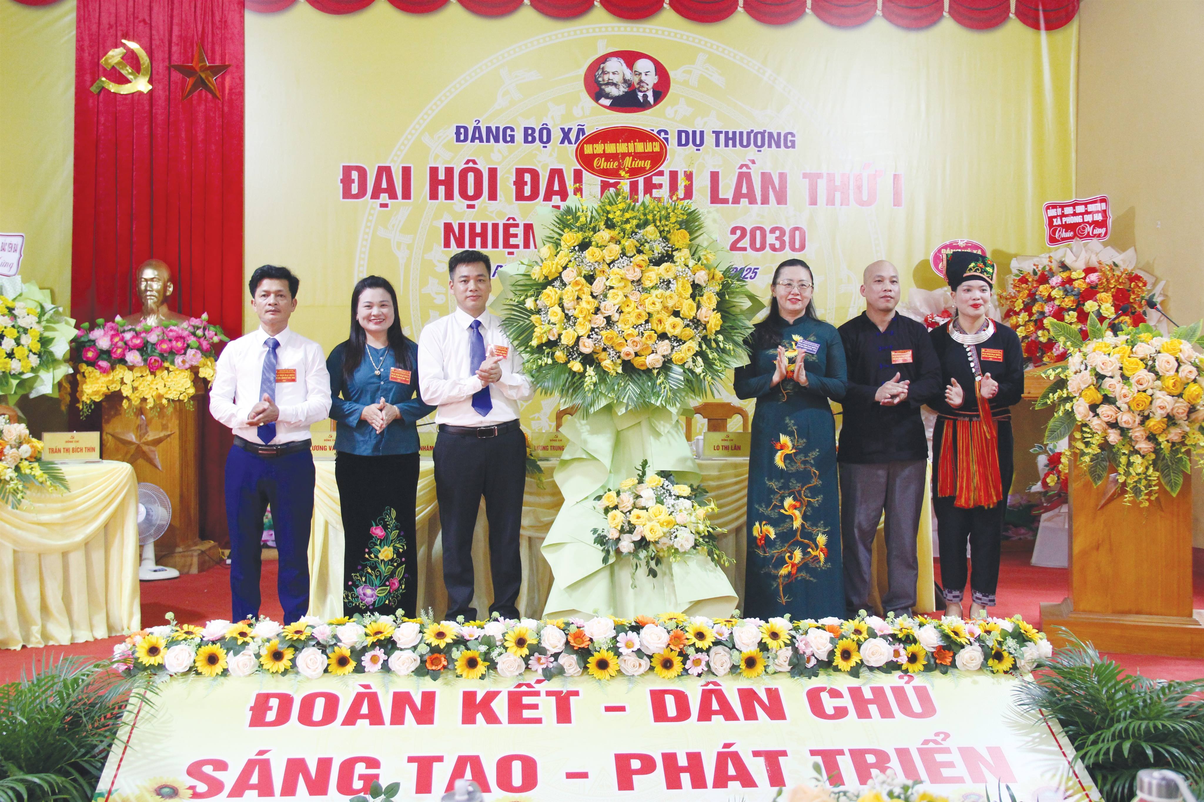 Đổi mới, sáng tạo, khai thác hiệu quả tiềm năng, lợi thế, xây dựng Phong Dụ Thượng phát triển xanh, bản sắc và hạnh phúc