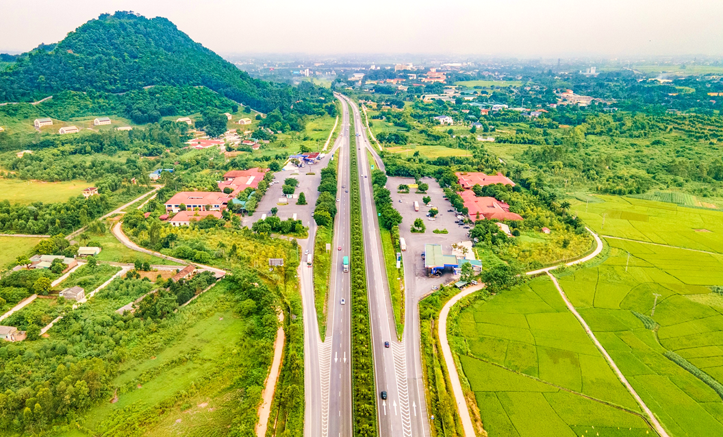 Chính phủ thống nhất chủ trương triển khai Dự án xây dựng mở rộng đoạn Yên Bái - Lào Cai thuộc tuyến đường cao tốc Nội Bài - Lào Cai