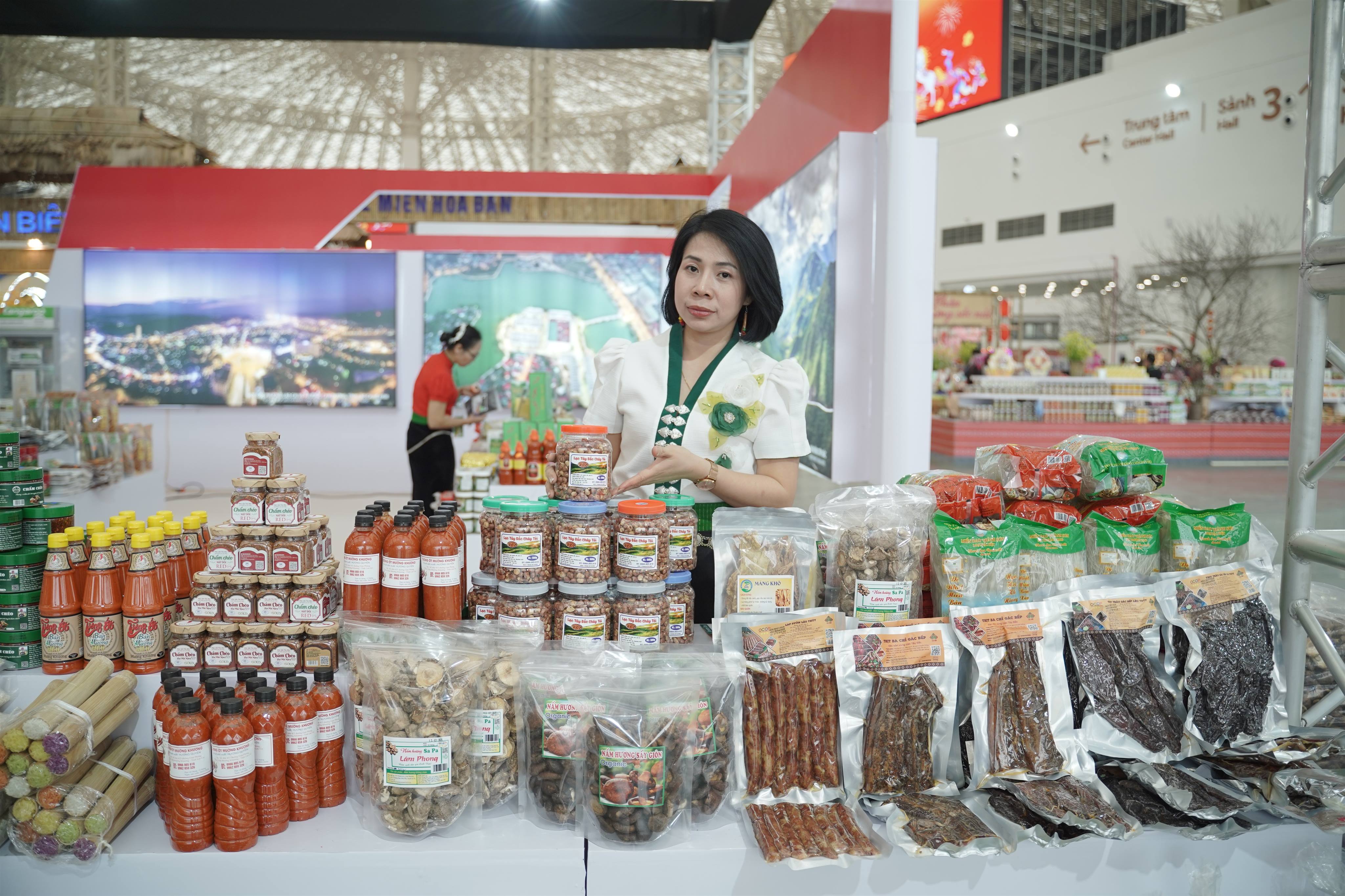 Tăng cường cung cấp, quảng bá sản phẩm, thương hiệu địa phương tại Hội chợ Mùa Xuân lần thứ nhất năm 2026