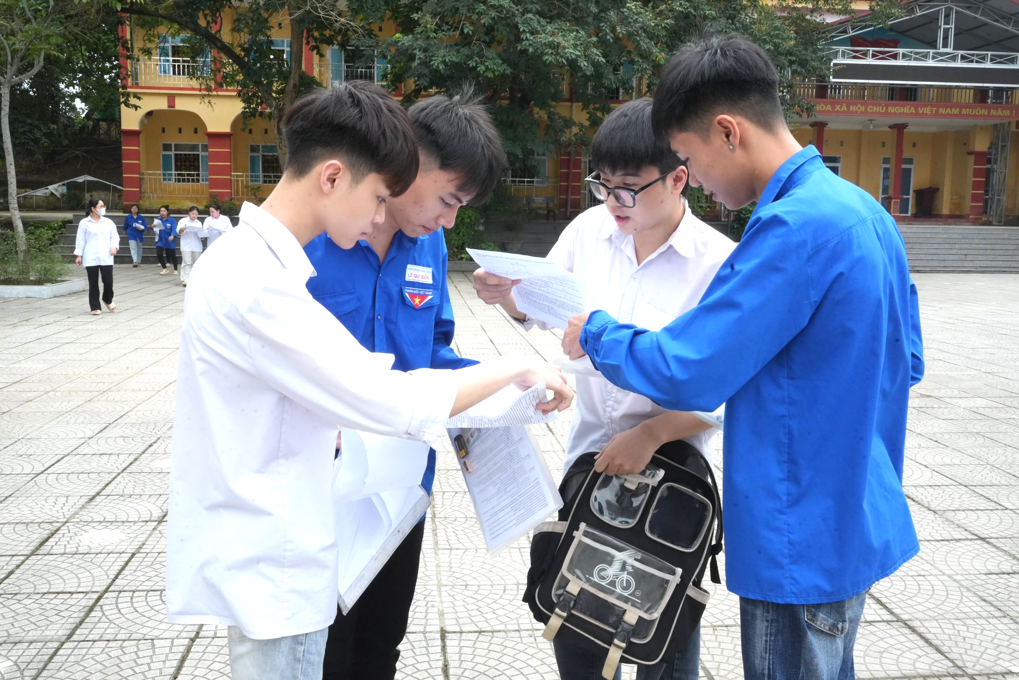 Tổ chức thi tốt nghiệp THPT và tuyển sinh đại học năm 2026 theo hướng giữ ổn định, giảm áp lực, giảm chi phí
