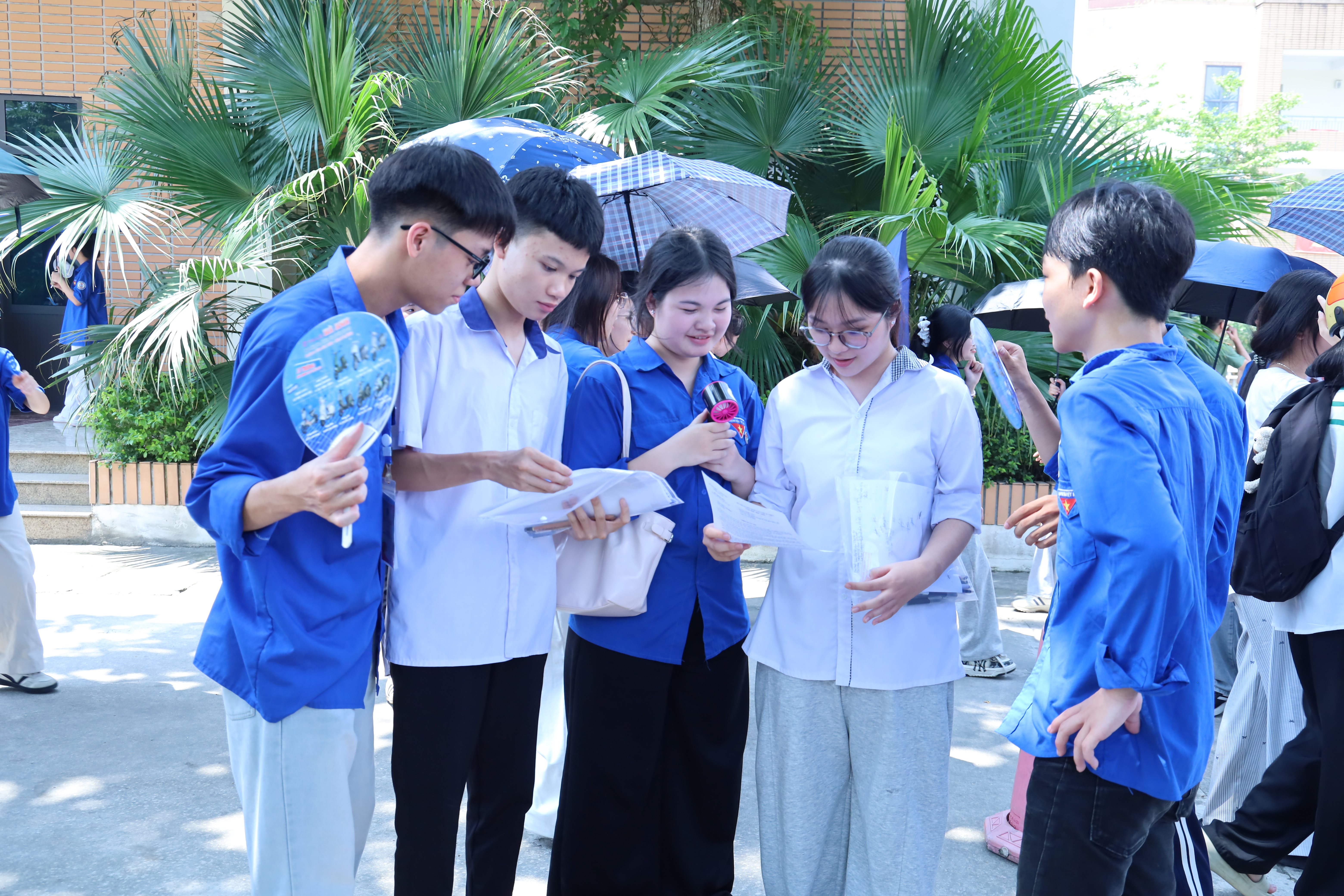 Lào Cai hoàn thành Kỳ thi tuyển sinh vào lớp 10 THPT năm học 2026 - 2027 hệ không chuyên