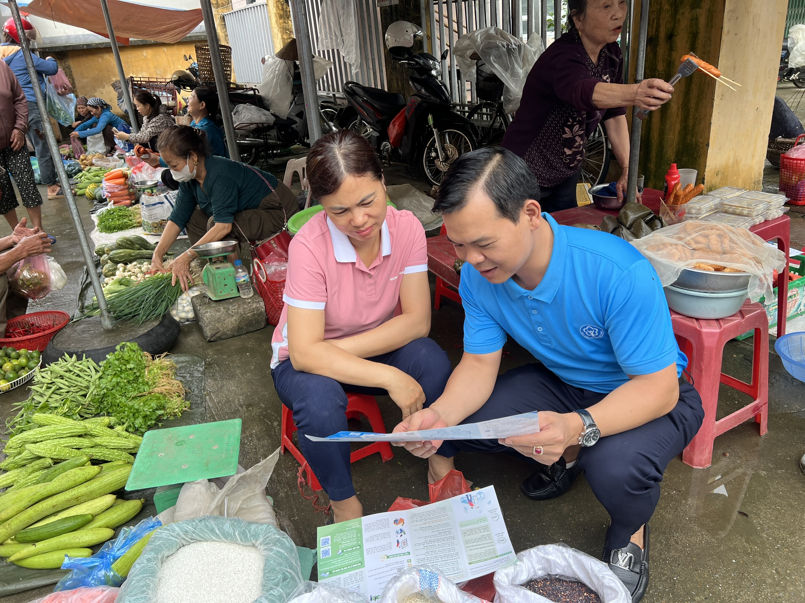 Lào Cai: Gần 1.200 người mới tham gia BHXH tự nguyện và BHYT sau đợt ra quân
