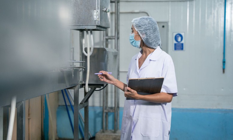 Tiêu chuẩn chuyên môn, nghiệp vụ của công chức kiểm soát viên chất lượng sản phẩm, hàng hóa